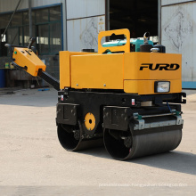 Manual operated mini vibratory hand operated roller compactor FYL-800CS